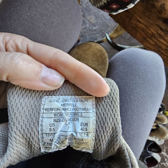 Vintage Merrell Hiking Boots Quest Gore-Tex Size 9.5 - Picture 9 of 9